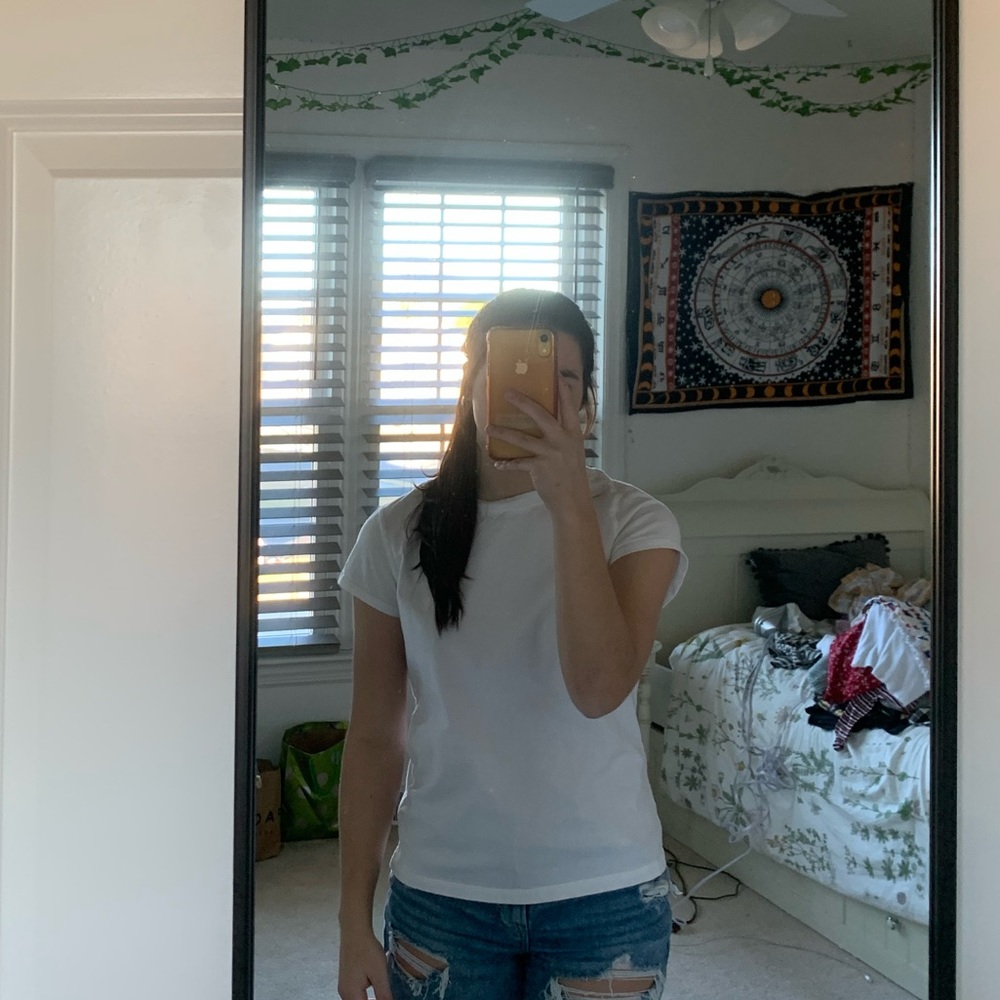 Universal Thread Basic White Tee